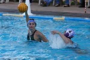 La jugadora del C.W. Dos Hermanas Mª Cruz