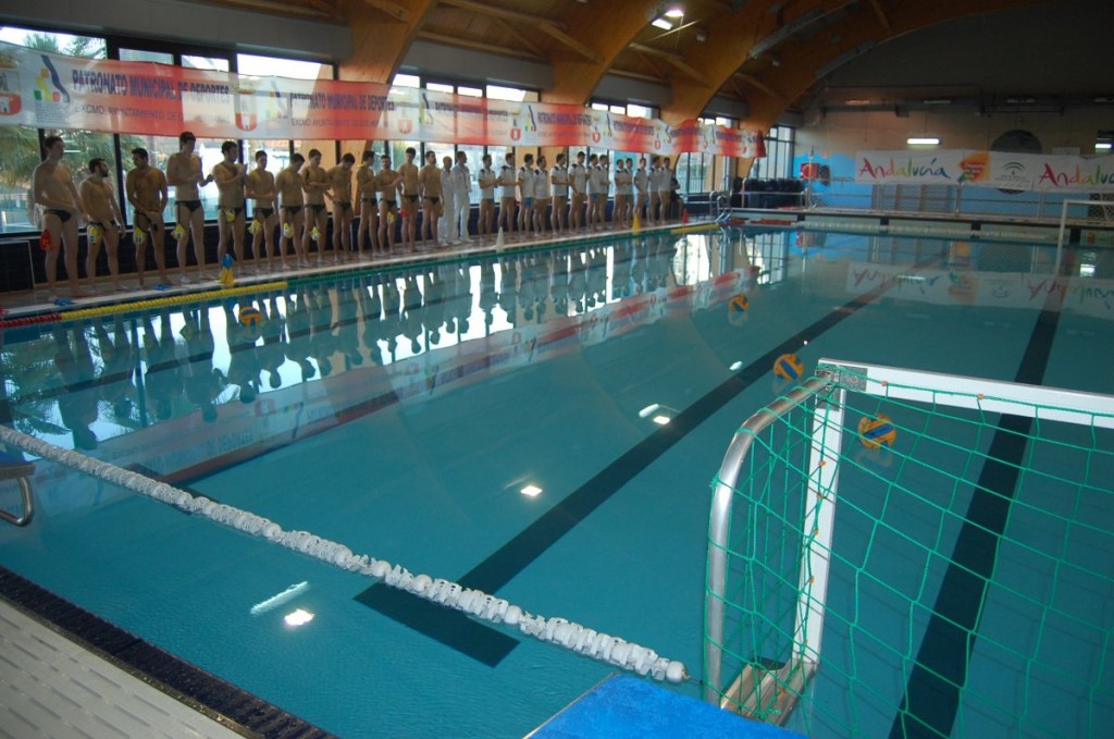 La piscina de Montequinto, en la previa de un partido