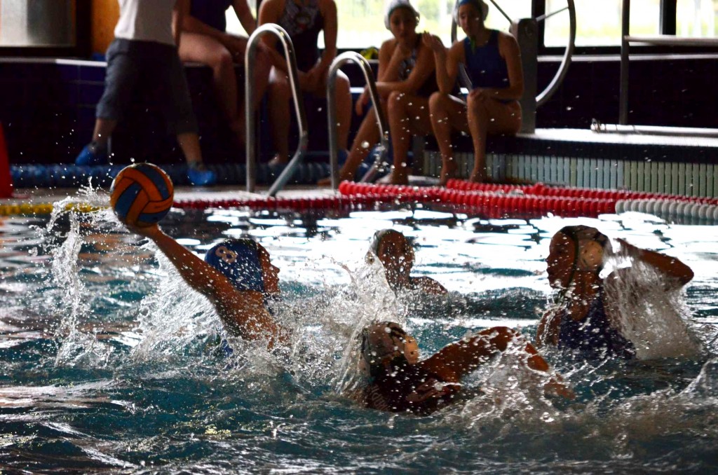 Lorena arma el brazo