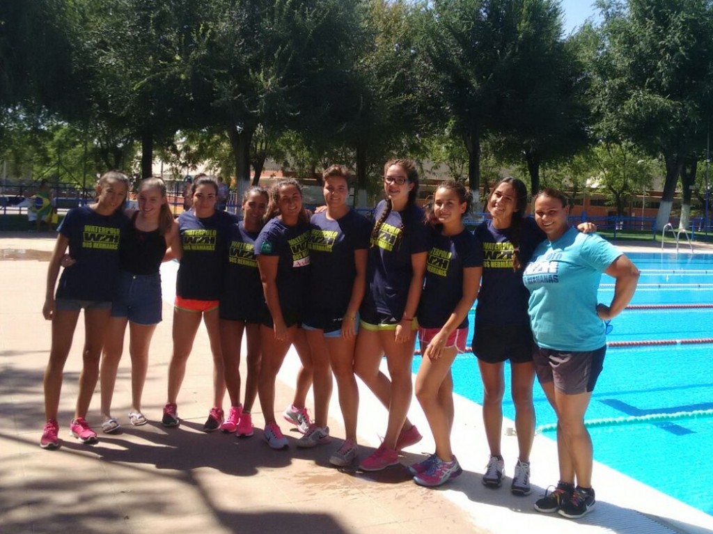 Primera foto del curso de las chicas del C.W. Dos Hermanas-EMASESA